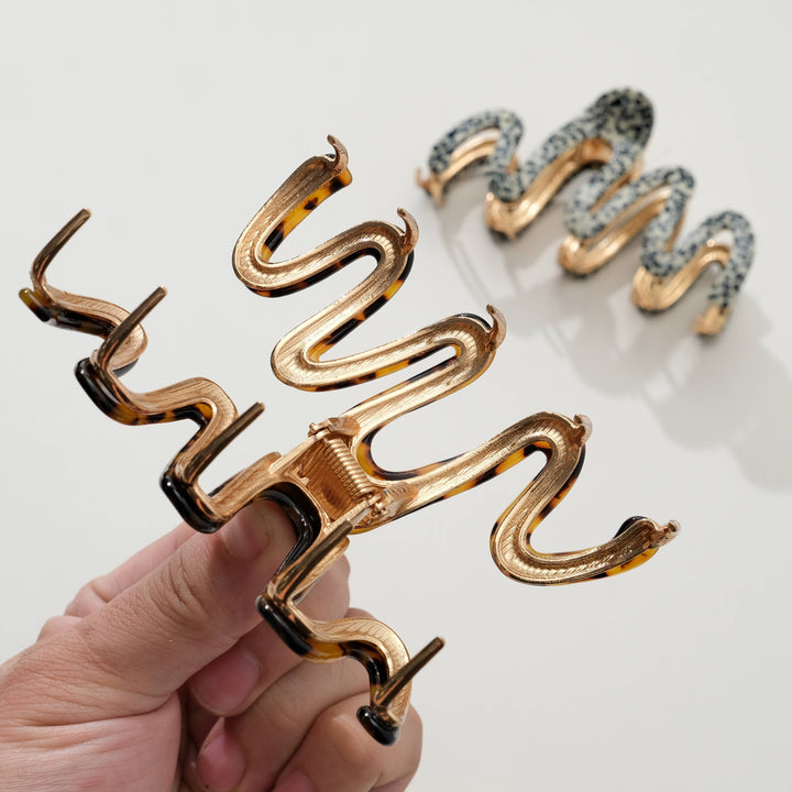 Willow Core Metal Squiggle Claw Clip - Large