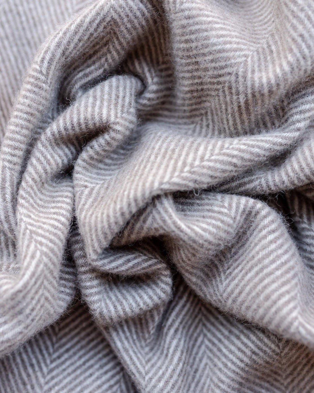 Recycled Wool Small Picnic Blanket in Natural Herringbone