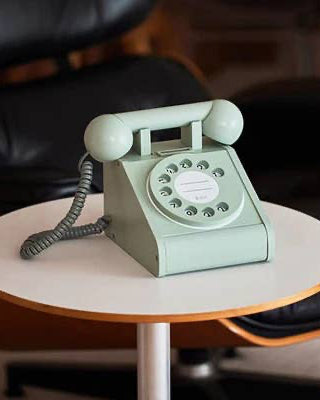 Retro Play Telephone
