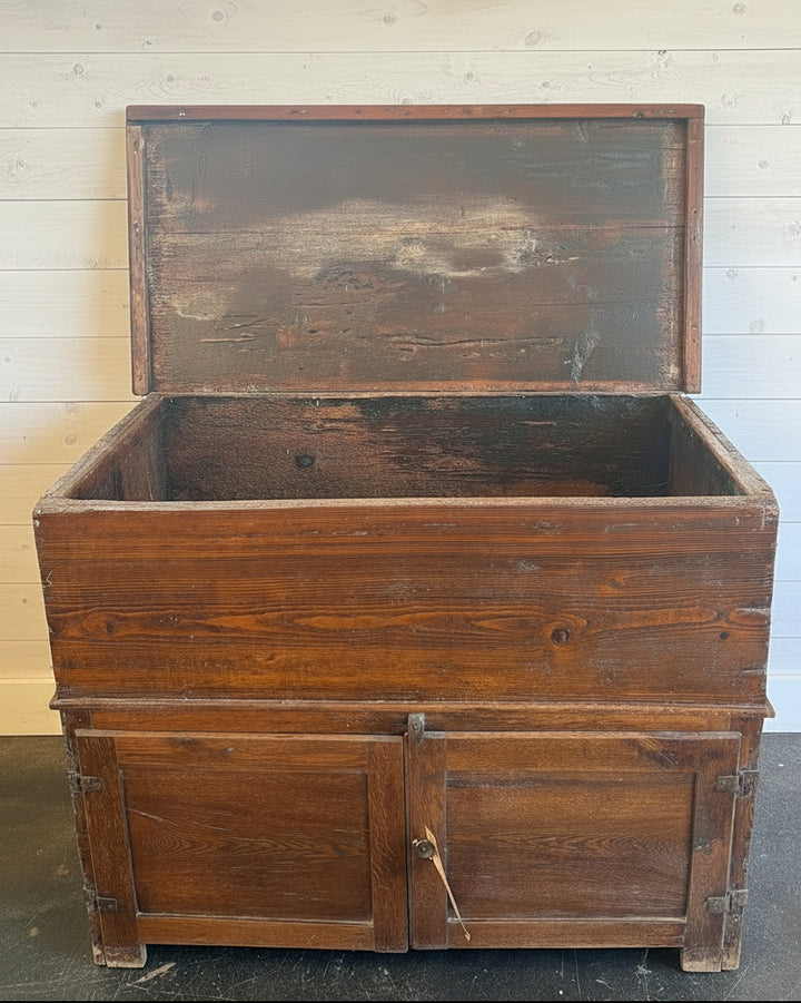 19th Century Tuscan Fir Sideboard