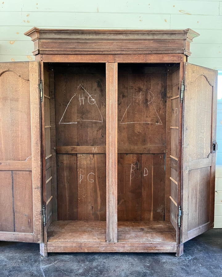 Double Door Oak Wardrobe - Tomasso