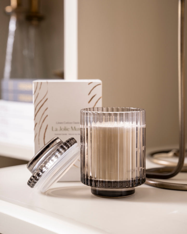 Linen Cotton Oasis Candle