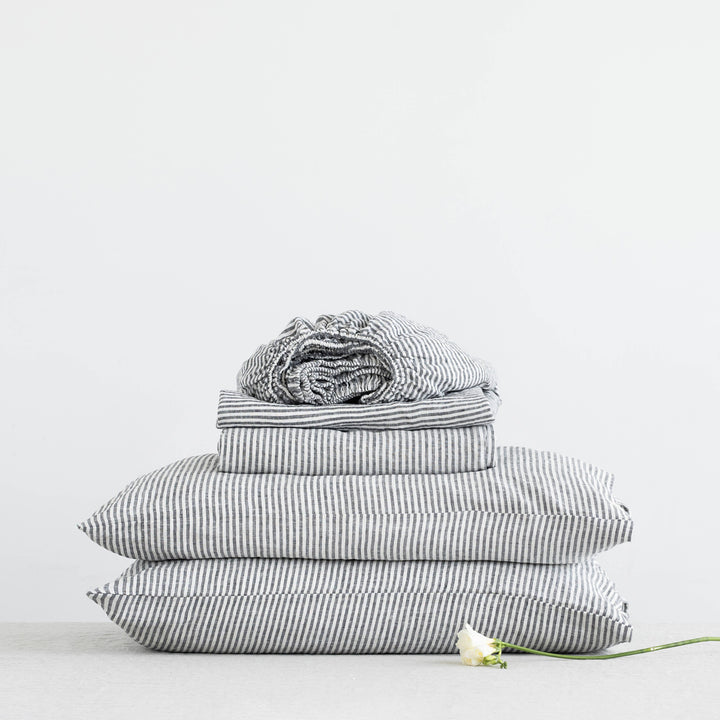 Thin Black Stripes Linen Sheet Set