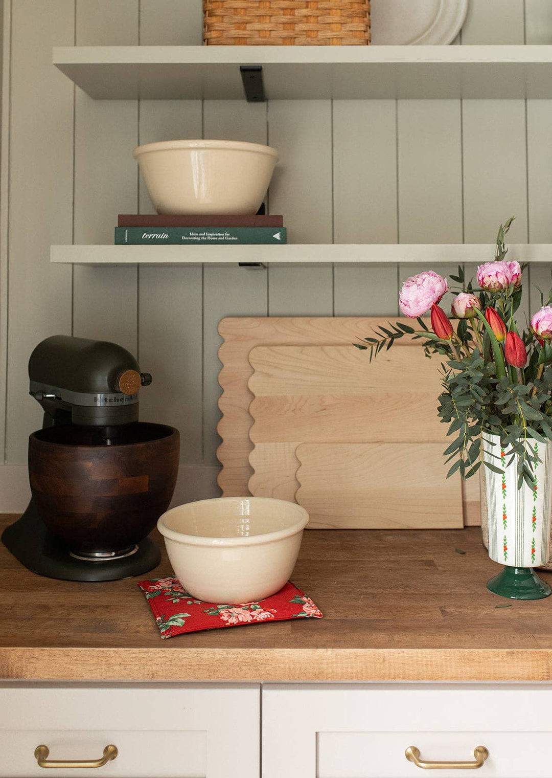 The Kitchen Bowl | Handmade Mixing Bowl