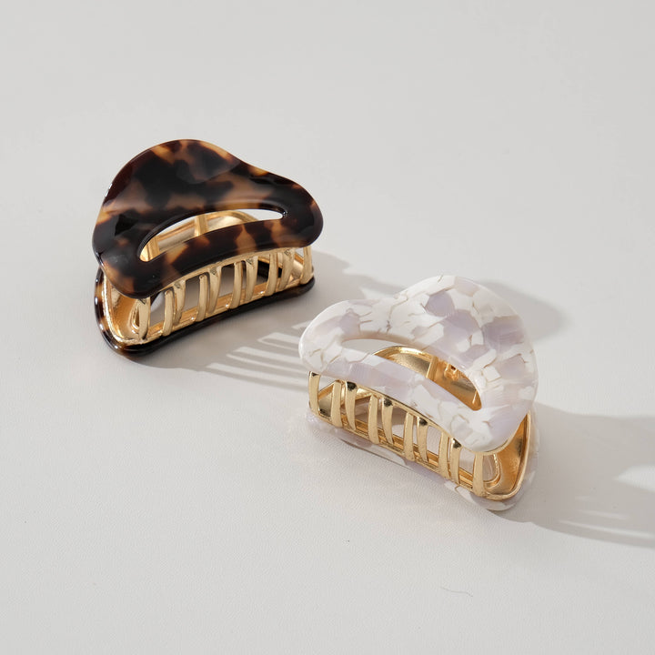 Nadia Vintage Snow Curved Metal Claw Clip - Medium