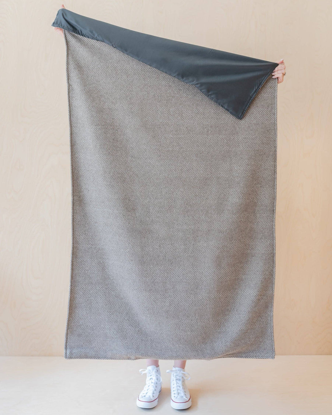 Recycled Wool Small Picnic Blanket in Natural Herringbone