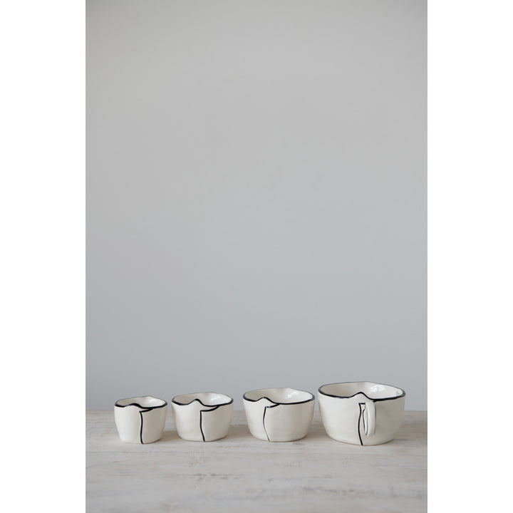 Stoneware Measuring Cups Set