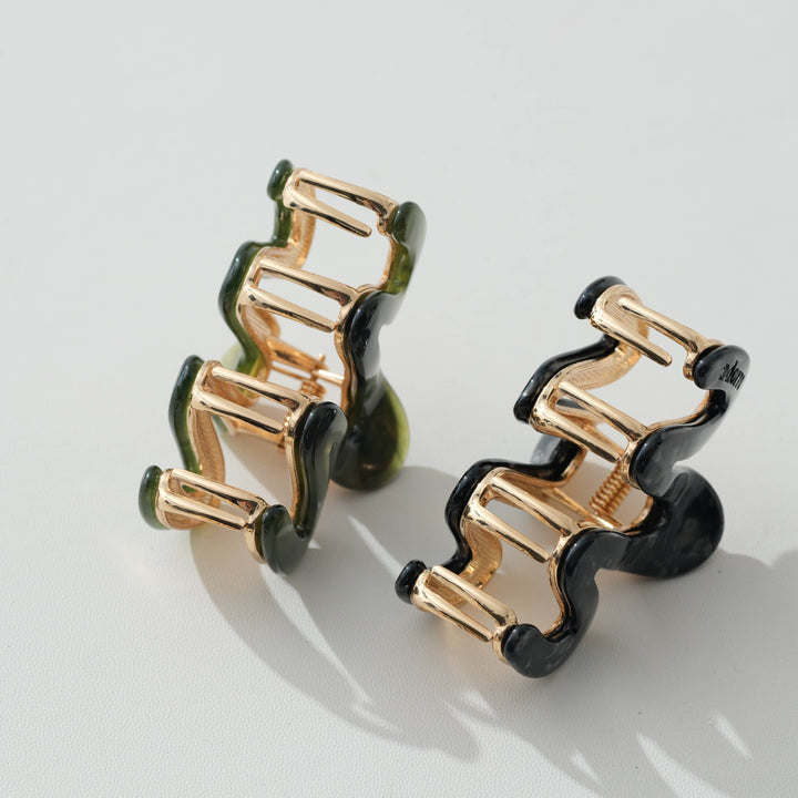 Willow Mini Vintage Metal Squiggle Claw Clip