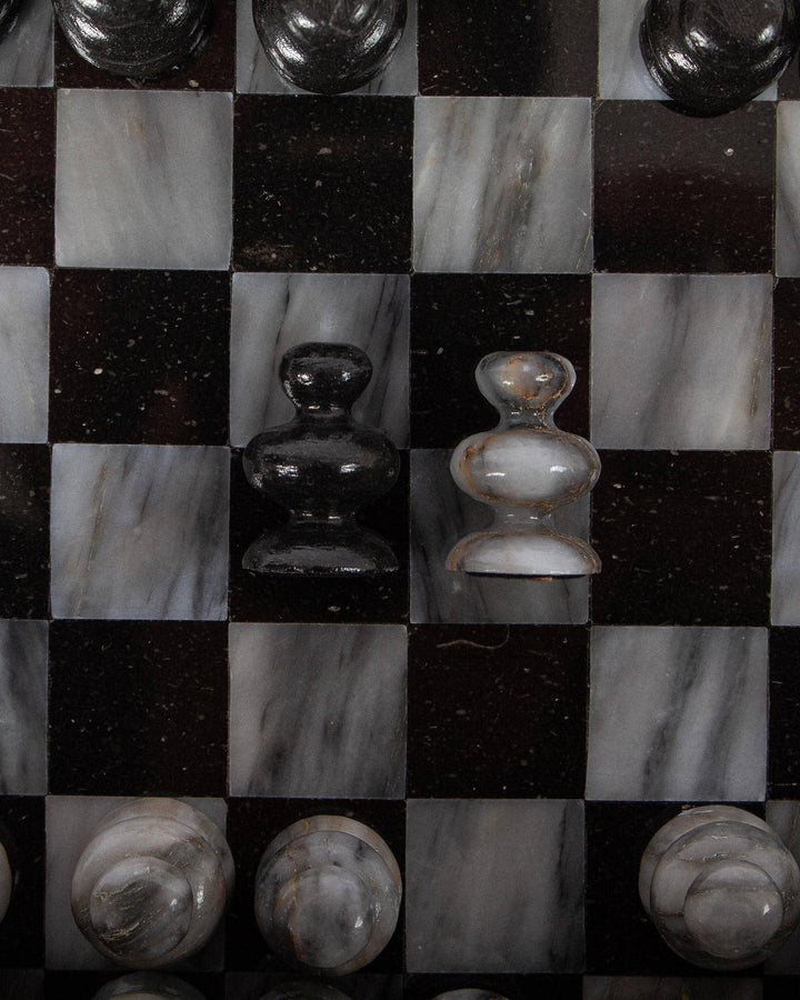 Black And Grey Chess Set